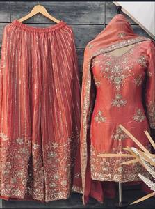 Robe Anarkali en soie brodée de pêches avec dupatta, longueur ras du sol, tenue traditionnelle indienne et pakistanaise pour femme, robe de mariée - Product Image 3