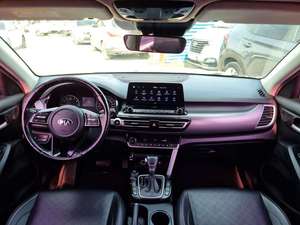 เซลโทส ปี 2020 สีขาวสะอาด รถมือสอง เกียร์ออโต้ SUV ประหยัดน้ำมัน เครื่องยนต์เบนซิน 1.6 ลิตร เทอร์โบ แอร์อัตโนมัติ เบาะอุ่น พวงมาลัยซ้าย - Product Image 3