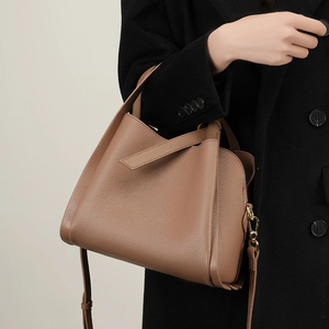 Bolsos de Mano de Moda para Mujer, Estilo Bandolera, Forma de Cubo, de Cuero Auténtico - Product Image 4