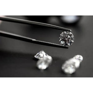 เพชรหลวมทรงบริลเลียนต์สีขาวใส  ผลิตด้วยเทคนิค CVD ของ RAMDUT IMPEX  ผ่านการเจียระไนอย่างแม่นยำ ได้รับการรับรองจาก IGI เหมาะสำหรับทำเครื่องประดับ - Product Image 2