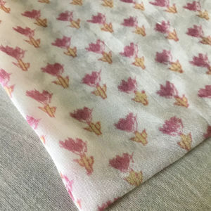 Tissu en coton imprimé à la main – Motif floral Buti |   Textile indien imprimé aux teintures naturelles - Product Image 1