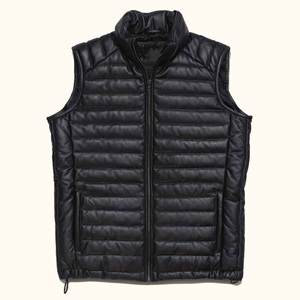 Chaleco de Cuero Genuino para Hombre, Invierno 2025, Personalizado, de Alta Calidad, Ecológico, con Bordado 3D y Pedrería, Transpirable e Impermeable - Product Image 1