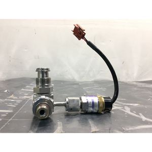 สวิตช์สุญญากาศ WASCO รุ่น AMAT 0150-09785 - อุปกรณ์และอะไหล่เซมิคอนดักเตอร์ระดับโลกที่เชื่อถือได้ - Product Image 1