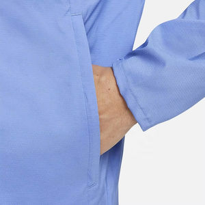 Veste de travail imperméable coupe-vent vintage bleu ciel pour homme avec logo personnalisé, veste décontractée zippée pour le sport et les activités de plein air - Product Image 4