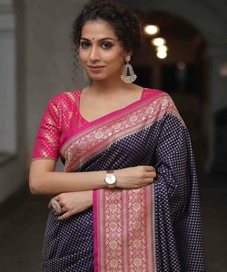 Traditional Indian Silk Saree With Pink Border And Polka Dot Design For Wedding Wear Women's <b>Floor</b>-Length Sari - Product Image 3