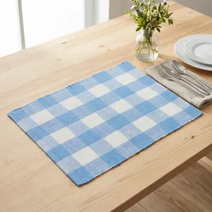 Mantel Individual Hecho a Mano, Moderno, Impermeable, Lavable, Tejido a Rayas, 100% Poliéster, Azul y Blanco, Personalizable, Sostenible, para el Hogar - Product Image 3