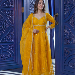 RICH LOOK Ramdev Trading - Vestido Étnico Moderno con Bordado de Seda y Lentejuelas, con Dupatta, para Fiestas, Precio al por Mayor - Product Image 1