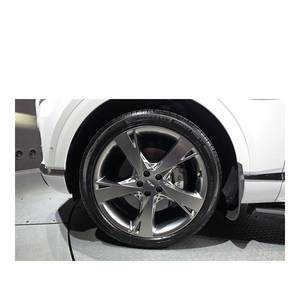 Genesis GV80 2.5T Gasolina 2WD con Caja de Cambios Automática, Asientos de Cuero, Cámara Trasera - Junio 2024, 19,965 km, Volante a la Izquierda - Product Image 5