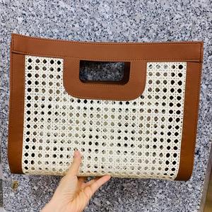 Bolso de Mano Vintage de Cuero y Mimbre Hecho a Mano con Cierre de Cremallera, Bolso de Playa Unisex para Verano - Product Image 6