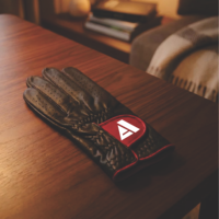 Guante de Golf de Cuero Cabretta Negro con Parche de Logotipo Rojo, Diseño Antideslizante, Duradero y Transpirable para Hombre, Diseño Personalizado