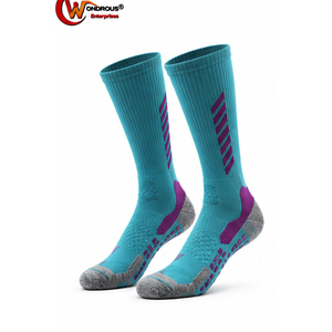 Chaussettes personnalisées à faible MOQ, chaussettes personnalisées en gros, usine de chaussettes OEM, fournisseur de chaussettes de football, chaussettes personnalisées en gros - Product Image 1