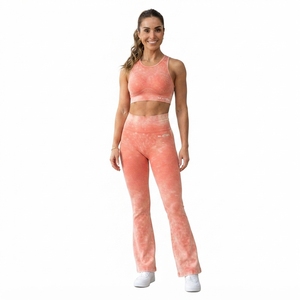 Conjunto de Yoga para Mujer, Color Naranja Coral, Lavado Ácido, Top Corto, Leggings de Cintura Alta con Corte Acampanado, Ropa Deportiva para Gimnasio y Entrenamiento - Product Image 5