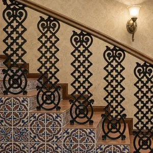 Panneau de rampe d'escalier en fer forgé orné, décorations en volutes, meneaux et balustres métalliques décoratifs pour rénovation d'escalier intérieur - Product Image 4