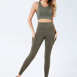 Conjunto de Yoga de Cintura Alta para Mujer, Leggings Ajustados con Sujetador Deportivo a Juego, Cómodo y Elástico para Gimnasio y Yoga - Product Image 4