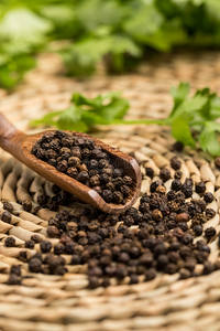 พริกไทยดำบดละเอียดเกรดพรีเมียม 550 กรัม สำหรับปรุงรสเนื้อสเต็ก - Product Image 4