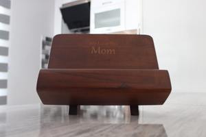 Support de livre de cuisine en bois personnalisé, porte-recettes gravé sur mesure, décoration de cuisine rustique, cadeau de fête des mères pour maman - Product Image 3