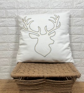 Housse de coussin décorative en forme de renne blanc, en laine jacquard vintage, pour canapé et lit - Product Image 2