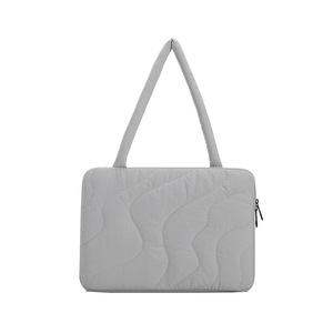 Funda Acolchada Blanca para Portátil, Bolsa Protectora para Notebook, Funda de Tela Suave para Computadora, para Dispositivos de 14 Pulgadas - Product Image 4
