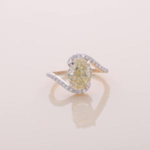 Anillo de Compromiso con Diamante Ovalado Amarillo Cultivado en Laboratorio, Banda Trenzada con Pavé, Oro Blanco, Anillo de Promesa de Boda para Mujer - Product Image 5