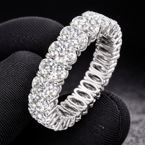 Anillo de Eternidad de Diamantes de Laboratorio con Corte Ovalado en Oro Blanco de 10K, Certificado por IGI, Diseño Clásico de Lujo - Product Image 1