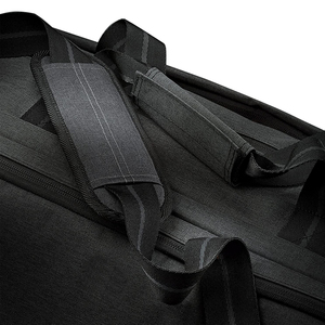 Sac de sport et de voyage en toile légère et imperméable, grande capacité, avec fermeture éclair, personnalisable avec logo, idéal pour les voyages et la gym. - Product Image 5