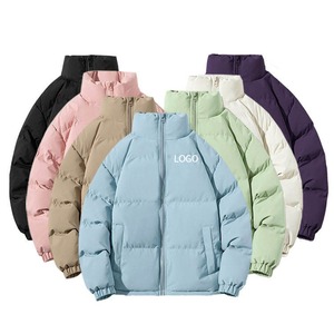 Veste d'hiver rembourrée pour femme avec logo personnalisé, en duvet de canard blanc de haute qualité, avec sac, capuche intégrée - Product Image 2