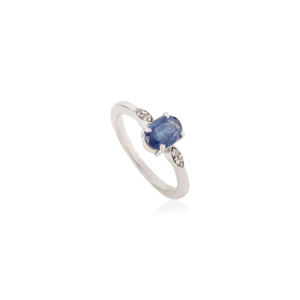 Anillo Solitario de Zafiro Azul 100% Auténtico Hecho a Mano en Fábrica con Diamantes Laterales, Joyería Fina de Plata 925 - Product Image 1