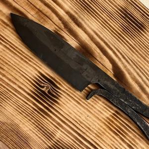มีดเหล็กกล้าคาร์บอนสูงคุณภาพสูง ตีขึ้นรูปด้วยมือ สไตล์โบราณยุคกลาง ด้ามจับเต็มด้าม พร้อมปลอกหนัง - Product Image 4