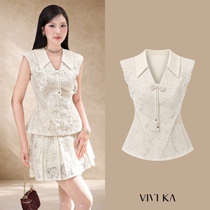 Blusa de Mujer con Encaje Floral, Mangas Peplum, Cuello Grande con Lazo, Top Femenino 100% Poliéster MORNA - Product Image 1