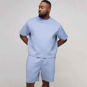Ensemble décontracté respirant en polyester/coton pour l'été : T-shirt ample et short décontracté - Product Image 1