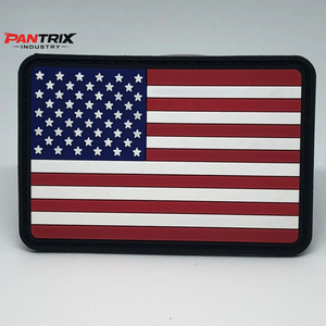 Patch en PVC de qualité supérieure, logo personnalisé, patch en caoutchouc souple pour les marques de mode, les casquettes, les sacs et les articles promotionnels - Product Image 1