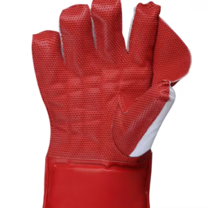 Gants de gardien de cricket pour enfants personnalisables et durables en cuir rouge, ambidextres, doublement cousus, offrant des options de taille et de design - Product Image 5