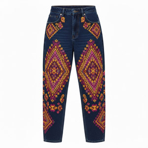 Service OEM de jeans baggy pour femmes sur mesure, coupe ample et décontractée, denim conçu pour les tenues tendance et la fabrication en gros - Product Image 6