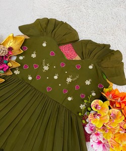Robe longue en coton Mul moderne pour femme, style ethnique indien et pakistanais, idéale pour mariage et soirée, référence 85309 DHANLAXMI-DS28 - Product Image 4