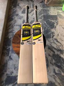 Bate de Críquet Ihsan Sports Lynx X Pro Ligero, Ambidiestro, de Madera de Sauce Inglés, con Funda Incluida, Lámina Antideslizante y Agarre Adicional - Product Image 4