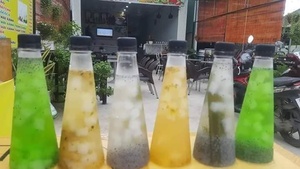 Nata de Coco en Almíbar Disponible al por Mayor - Topping de Gelatina de Coco Crujiente Blanca, Paquete a Granel de 1kg/5kg para Exportación - Product Image 2