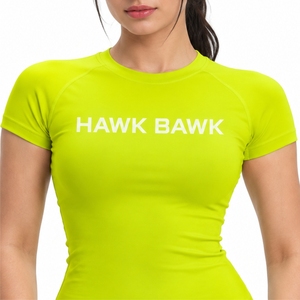T-shirt de compression à manches courtes pour femme – Extensible, respirant, séchage rapide, performance athlétique, protection anti-UV - Product Image 4