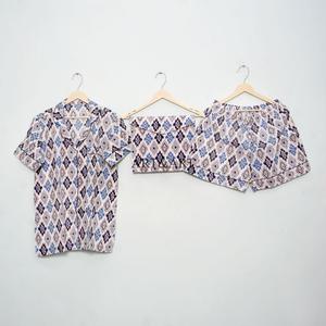 Conjunto de Pijama de Algodón 100% Puro, Elegante y Clásico para Primavera/Verano, con Estampado Digital, Logotipo Frontal, Bolsillos, Suave y Transpirable - Product Image 1