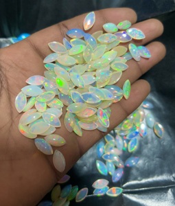 พลอยโอปอลขาวธรรมชาติทรงคาโบชอง Trimurti Gems |   เรนโบว์ไฟร์ มาร์ควิส และรูปทรงผสมผสาน |   พลอยหลวมขนาด 10-20 มม. สำหรับทำเครื่องประดับ - Product Image 1