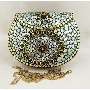 Pochette élégante pour femme en alliage antique de créateur pour mariages et occasions spéciales RR ENTERPRISES Fabriqué en Inde - Product Image 5