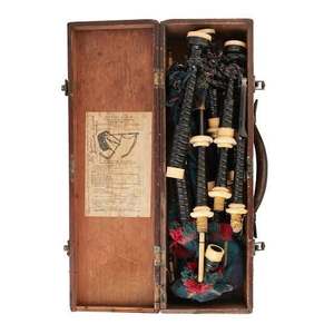 Gaitas de celtas Highland completas: Set completo con estuche, estuche para caña de práctica y dron. - Product Image 3