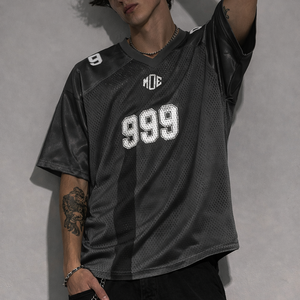 Camiseta de Fútbol Americano para Hombre, Color Rojo de Moda, Acabado Satinado, Cuello en V, Mangas con Rayas en Contraste, Número Personalizado, Ropa de Equipo, Proveedor OEM al por Mayor, EE. UU. - Product Image 4