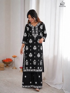 ชุดคุर्ติปักลายขาวดำทรงหลวมสไตล์พื้นเมืองสำหรับผู้หญิงใส่ลำลอง - Product Image 3