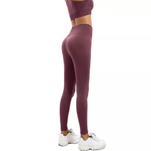 Conjunto de Yoga Ligero de Alta Calidad para Mujer, 2 Piezas, Leggings Sólidos con Impresión de Logotipo Personalizado, Venta al Por Mayor, el Mejor Diseño - Product Image 6