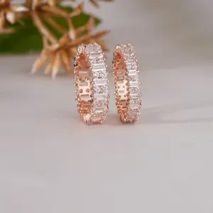 แหวนเพชรทรงบาแกตต์สีโรสโกลด์สุดหรูหรา ประดับเพชรเต็มวง สำหรับผู้หญิง เหมาะสำหรับงานแต่งงาน งานหมั้น ของขวัญวันครบรอบ เครื่องประดับชั้นดี - Product Image 1