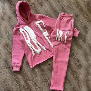 Nouvel Arrivage Ensemble de Survêtement Deux Pièces à Impression en Relief pour l'Hiver, Pantalon et Sweat à Capuche pour Hommes et Femmes - Product Image 5