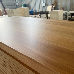 Plaques de bois massif traitées thermiquement en peuplier UV, à sensation de peau stable, pour meubles modernes et panneaux muraux décoratifs - Product Image 4