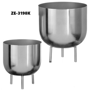 Pot de fleurs en acier inoxydable chromé durable fait à la main avec support, jardinière moderne pour plantes d'intérieur, décoration de table pour la maison ou le bureau - Product Image 3