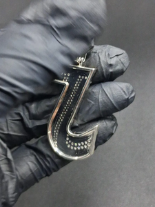 Colgante Personalizado en Plata con Incrustaciones de Diamantes Moissanite VVS, Chapado en Rodio, Estilo Hip Hop, con Inicial, para Unisex - Product Image 2