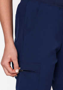 Ensemble de tenues médicales pour femmes avec col mandarin, haut à manches courtes et pantalon en tissu polyester, détection d'aiguilles, usage hospitalier, service OEM - Product Image 4